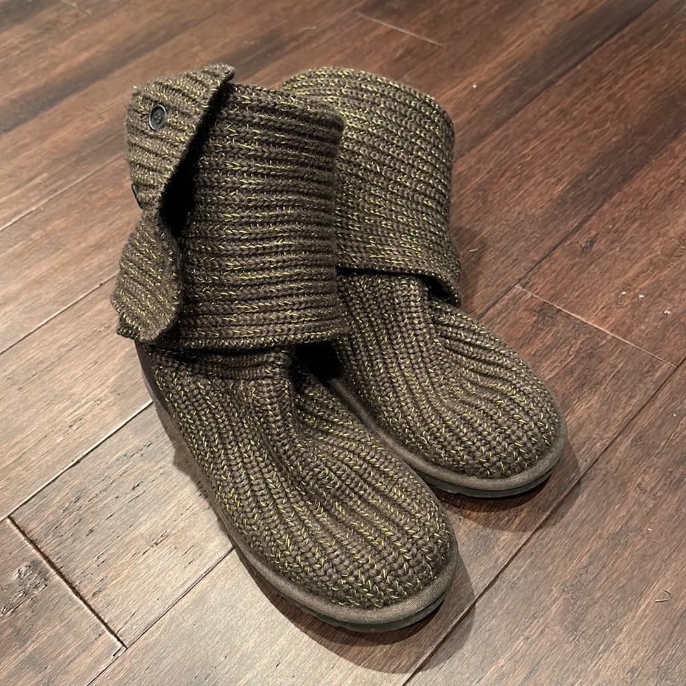 Comfy Knit Ugg boots